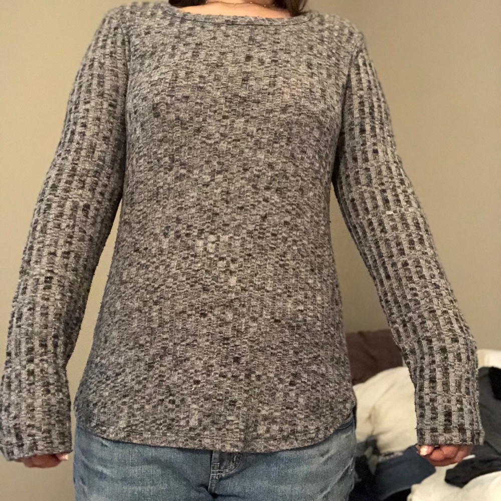 Long sleeve sweater